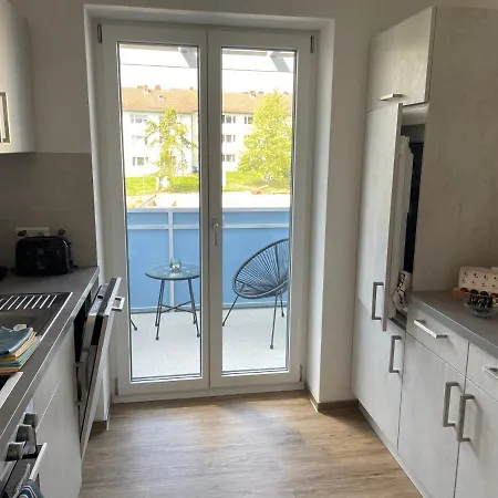 Am Fleurystr, Komfortabel, Zentral In Mit Parkplatz! Apartmán *