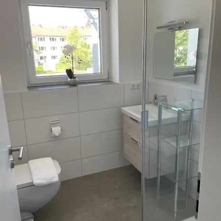 Appartamento Am Fleurystr, Komfortabel, Zentral In Mit Parkplatz!