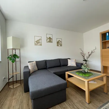 Appartamento Am Fleurystr, Komfortabel, Zentral In Mit Parkplatz!