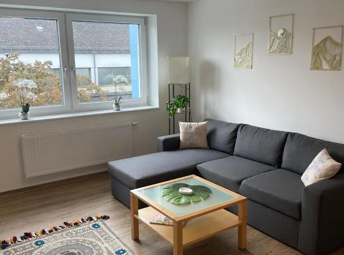 Am Fleurystr, Komfortabel, Zentral In Mit Parkplatz! * Amberg